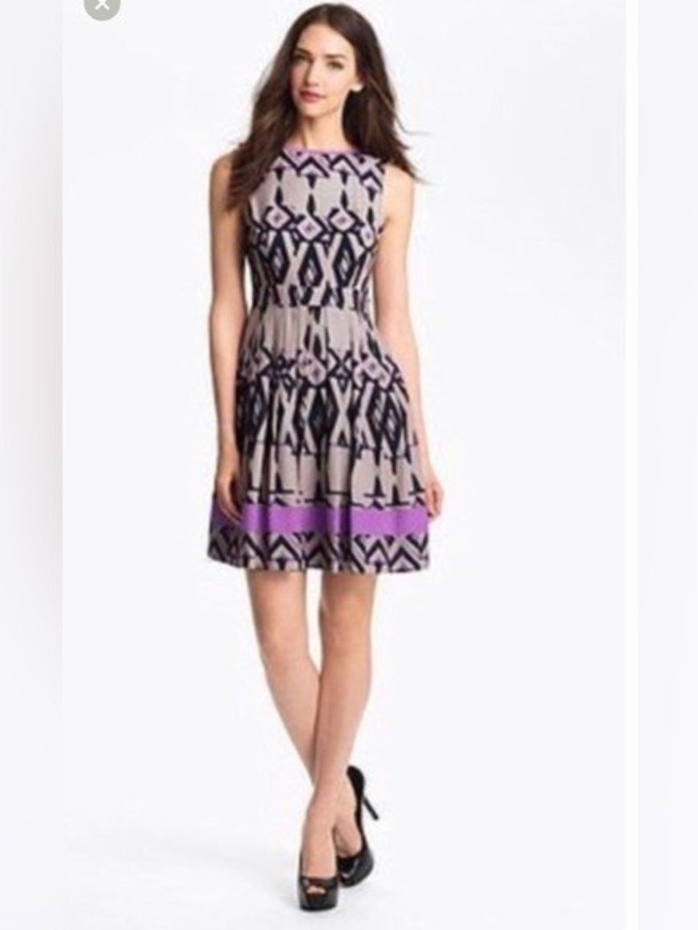 Jessica Simpson Sleeveless Geometric Fit-and-Flare Dress in Purple and Black